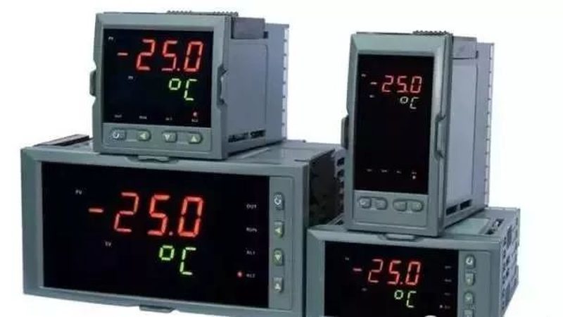 成都温度变送器选型，关键在于精准匹配与应用